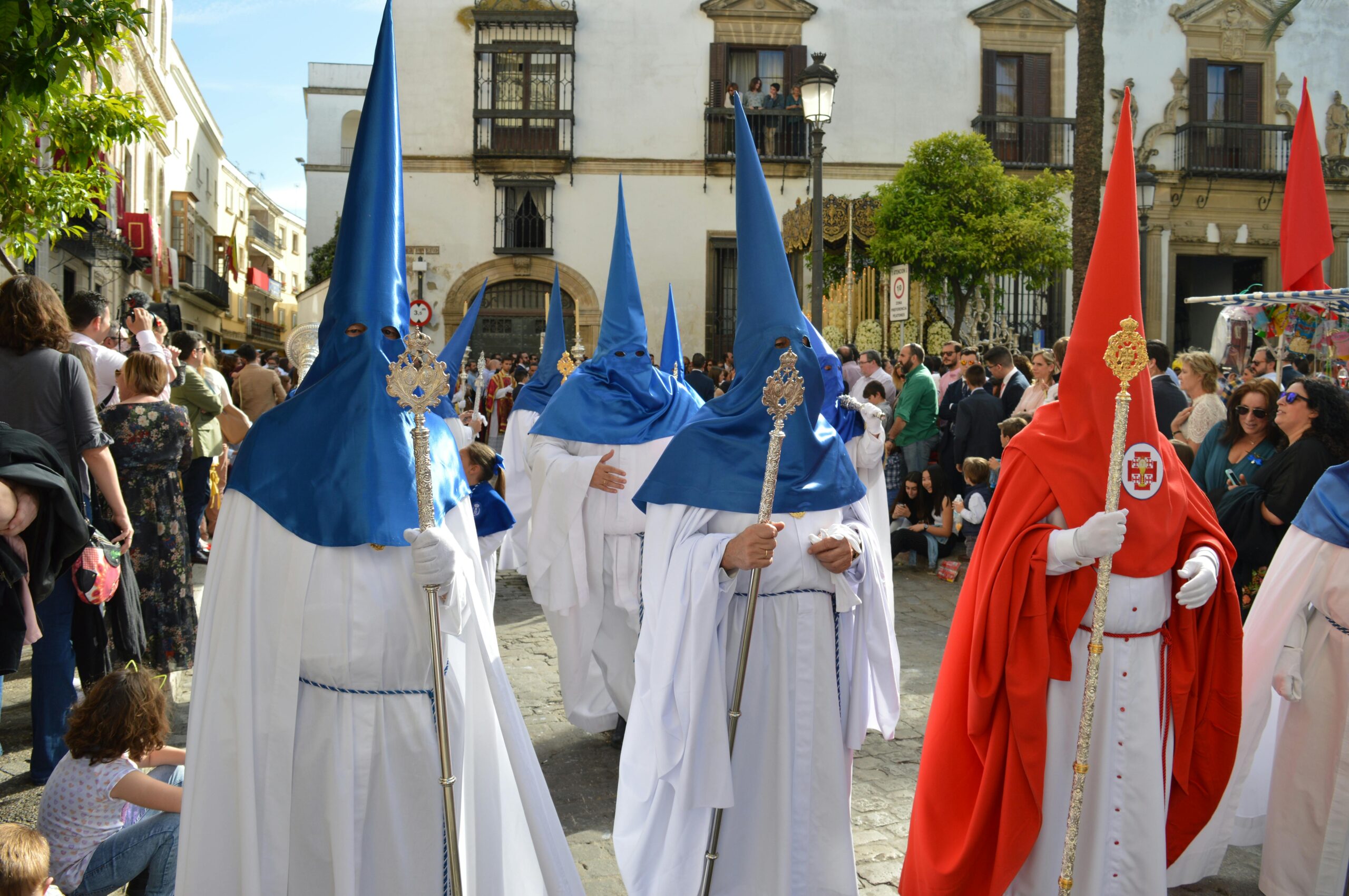 Semana Santa de Sevilla 2025: Guía Completa para Disfrutarla